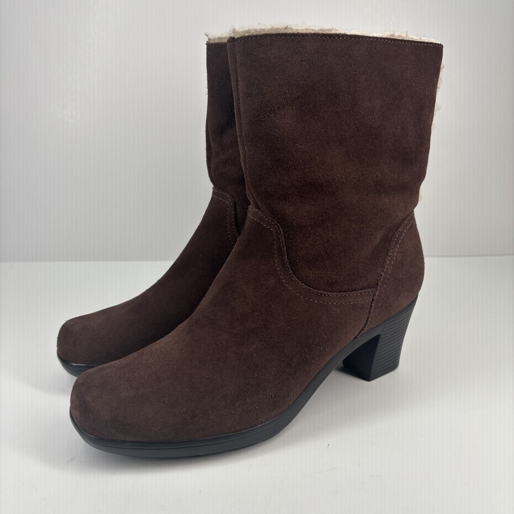 Clarks Bendables Women's 9M Chocolate Suede Leather Ankle Boots Faux Fur Heeled‎